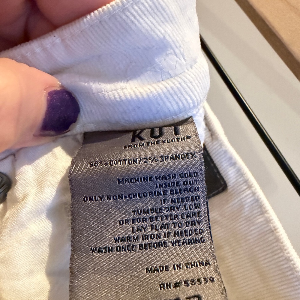Kut from the Kloth : Katherine Boyfriend Corduroy pants - WHITE - Picture 4 of 5